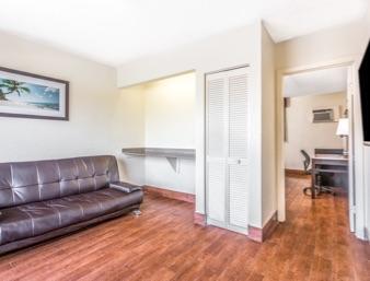 Econo Lodge Inn & Suites Florida City Rum bild